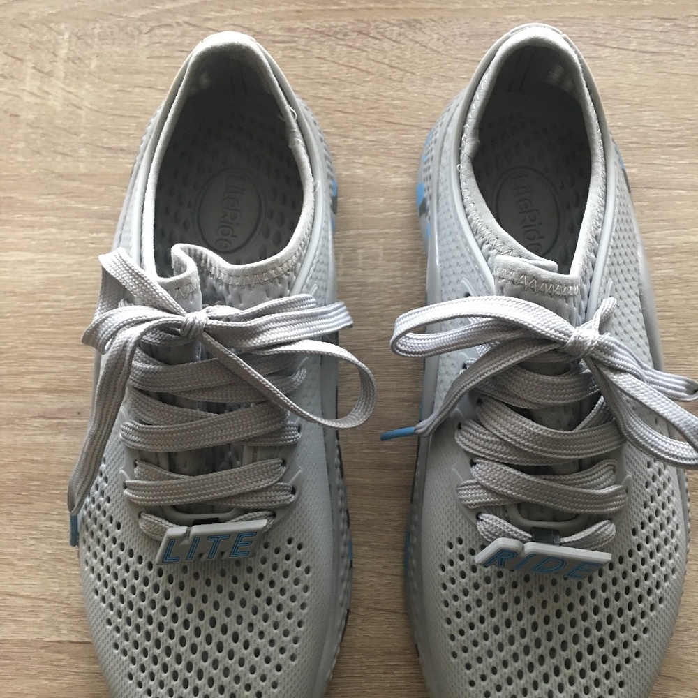 CROCS Literide Gray Women's Size 6